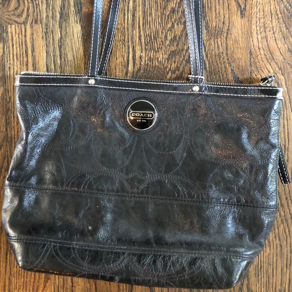 Coach purse - Picture 1 of 4